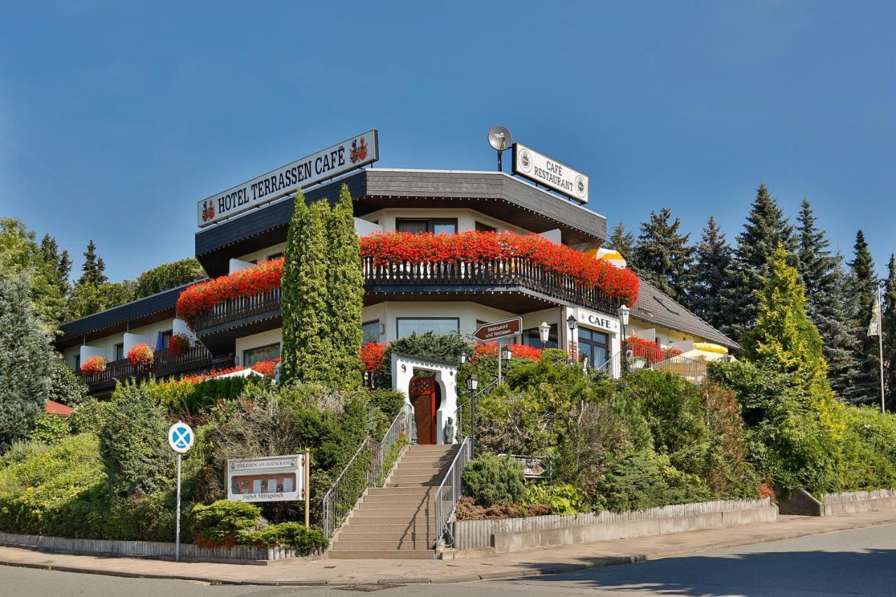 Themen Hotel Terrassen Cafe Бад-Мюндер-ам-Дайстер Экстерьер фото