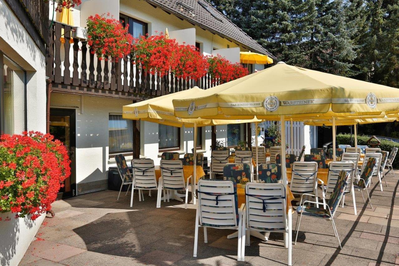 Themen Hotel Terrassen Cafe Бад-Мюндер-ам-Дайстер Экстерьер фото
